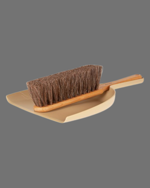 Iris Hantverk Dustpan and Brush Set