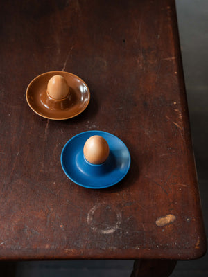 Hakusan Egg Stand