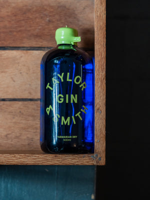 Taylor and Smith Dry Gin 500ml