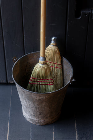 Tumut Broom Toy 3 Tie