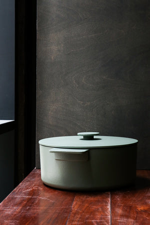 Serax - Surface Pot Camogreen by Sergio Herman