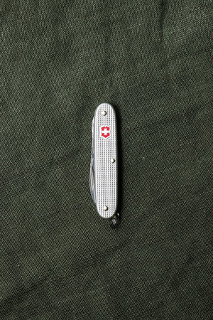 Victorinox Pioneer X