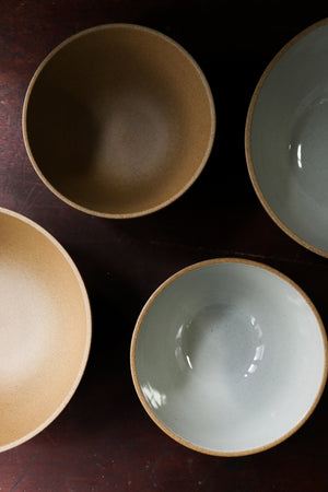Hasami Porcelain Deep Round Bowl Gloss Grey