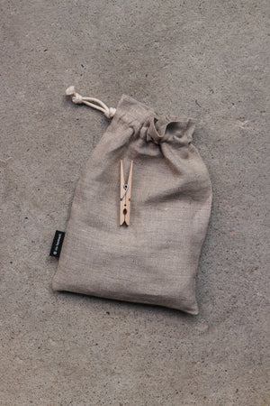 Iris Hantverk Clothes Pegs in Bag