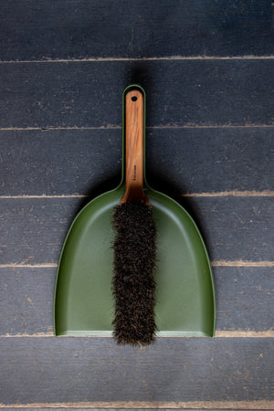 Iris Hantverk Dustpan And Brush Set