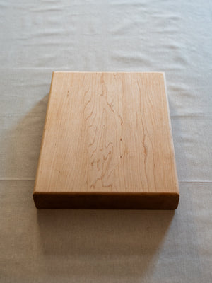 Lowe Furniture Maple Chopping Board #01