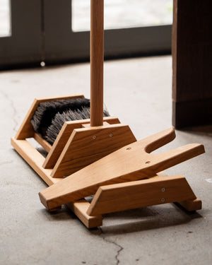 Redecker Oak Bootjack With Footscraper