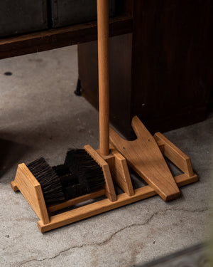 Redecker Oak Bootjack With Footscraper