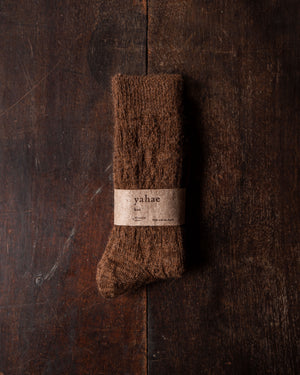 Yahae Alpaca Cable Pattern Socks Brown