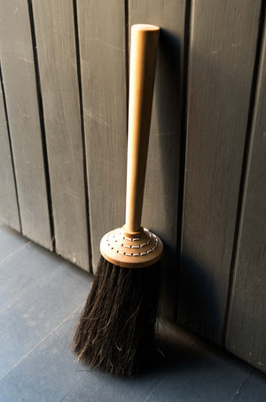 Iris Hantverk Porch Broom