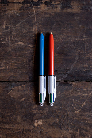 BIC 4 Colour Retractable Ballpoint Pen