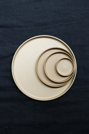 Hasami Porcelain Plate / Lid Natural
