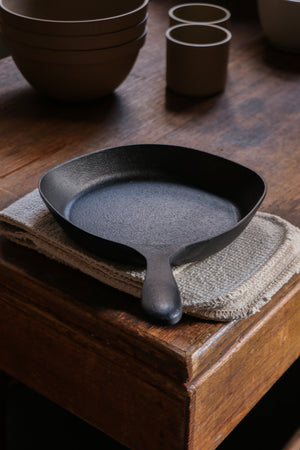 Sori Yanagi Nambu Tekki Mini Cast Iron Pan
